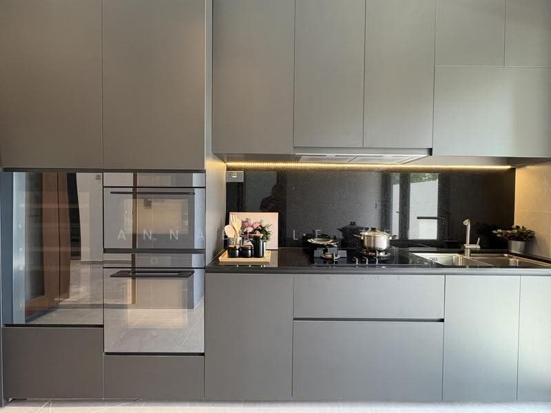 Move in Condition 3.5 Stories with Lift!, Sembawang / Yishun, 6 Bedrooms, 4,800 sqft, Terraced House For Sale, by Annabelle Tee, 500249343 - PropertyGuru.com.sg