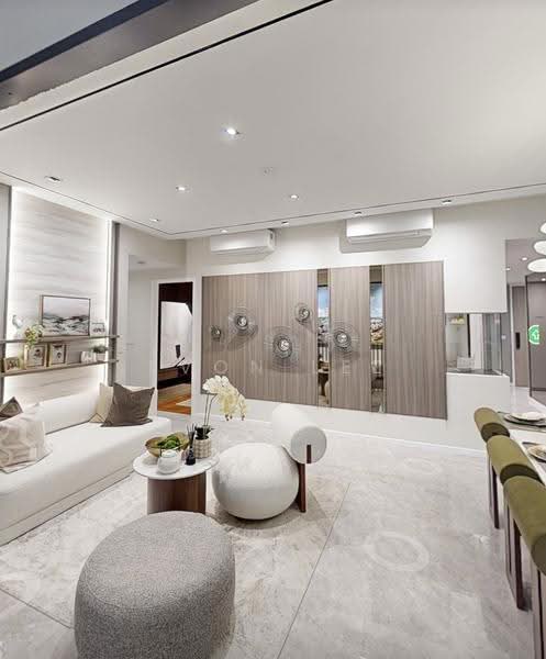 Rare Freehold Penthouse Near Boon Keng MRT Station!, Balestier / Toa Payoh, 4 Bedrooms, 2,583 sqft, Condominium For Sale, by Evon Lee, 500249345 - Living Room - PropertyGuru.com.sg