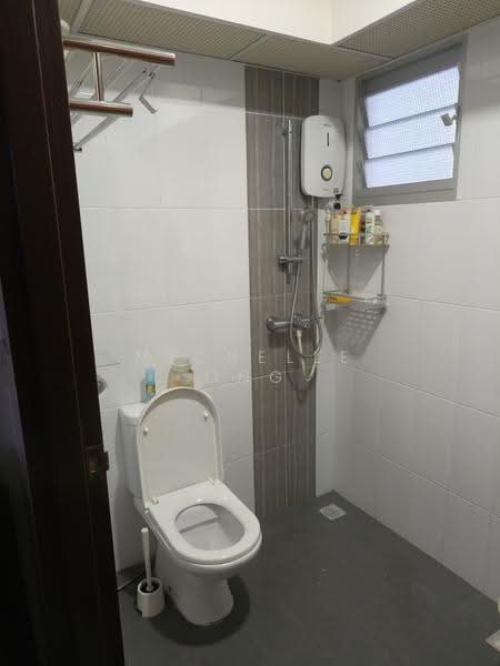 672B Yishun Avenue 4, 672B Yishun Avenue 4, Sembawang / Yishun, Room Rental, 90 sqft, HDB Flat For Rent, by Michelle Ong, 500249360 - Bathroom - PropertyGuru.com.sg
