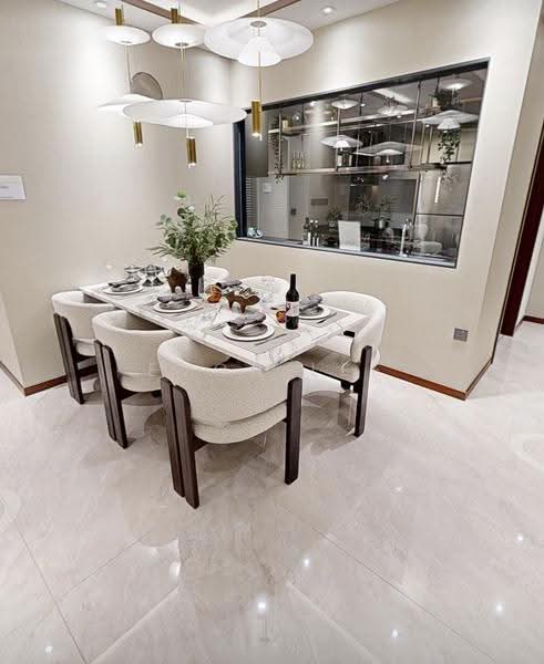 Brand New Unit! Next to Lorong Chuan MRT Station!, Hougang / Punggol / Sengkang, 3 Bedrooms, 1,206 sqft, Condominium For Sale, by Evon Lee, 500249376 - Dining Room - PropertyGuru.com.sg