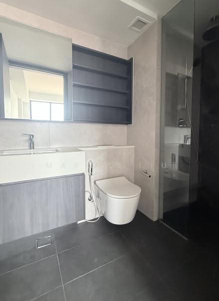 Gems Ville, 8 Lorong 13 Geylang, Eunos / Geylang / Paya Lebar, 2 Bedrooms, 797 sqft, Condominium For Sale, by Marcus Liu, 500249378 - Bathroom - PropertyGuru.com.sg