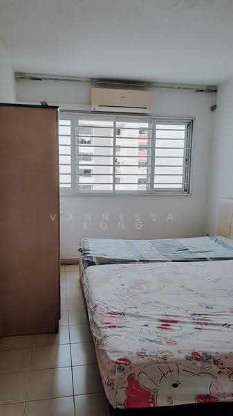 411 Bukit Batok West Avenue 4, 411 Bukit Batok West Avenue 4, Dairy Farm / Bukit Panjang / Choa Chu Kang, Room Rental, 100 sqft, HDB Flat For Rent, by Vannessa Kong, 500249382 - Bedroom - PropertyGuru.com.sg