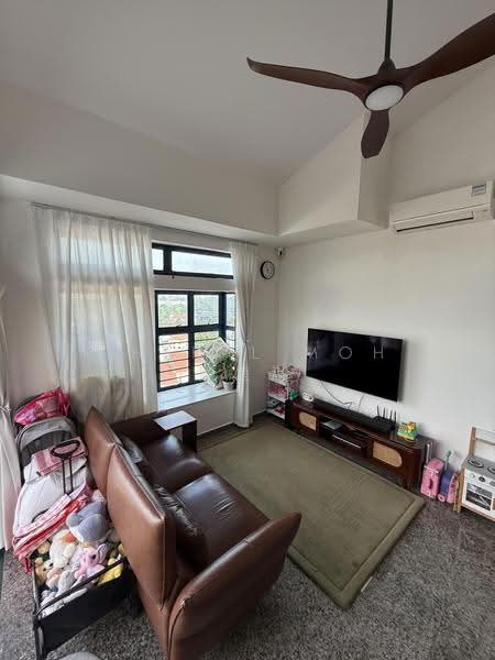 Nineteen Shelford, 19 Shelford Road, Newton / Novena, 2 Bedrooms, 1,453 sqft, Condominium For Rent, by Cheryl Moh 莫楚淇, 500249392 - Living Room - PropertyGuru.com.sg