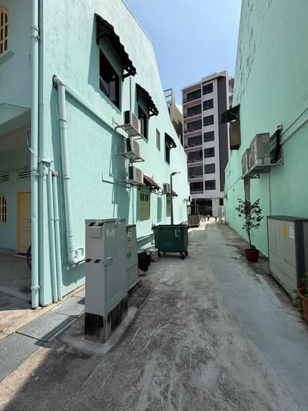 lorong 24A geylang road, Geylang road, Eunos / Geylang / Paya Lebar, 3 Bedrooms, 2,500 sqft, Corner Terrace For Sale, by Marie Tan Mei Li, 500249400 - Exterior - PropertyGuru.com.sg