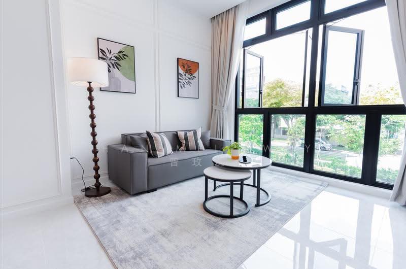 Kovan Jewel, 51 Kovan Road, Hougang / Punggol / Sengkang, 1 Bedroom, 721 sqft, Condominium For Sale, by Chan Mei Kway 曾玫瑰, 500249404 - Living Room - PropertyGuru.com.sg