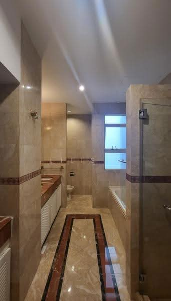 Leonie Condotel, 2 Leonie Hill Road, Orchard / River Valley, 4 Bedrooms, 2,568 sqft, Condominium For Rent, by Lilis ., 500249408 - Bathroom - PropertyGuru.com.sg