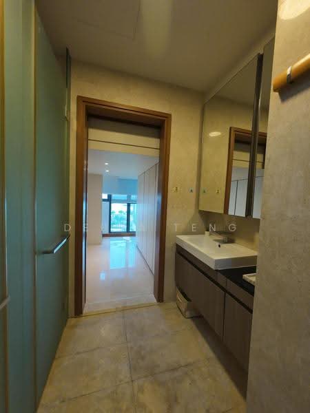 Seahill, West Coast Crescent, Buona Vista / West Coast / Clementi New Town, 1 Bedroom, 646 sqft, Condominium For Rent, by Debra Teng, 500249414 - Bathroom - PropertyGuru.com.sg