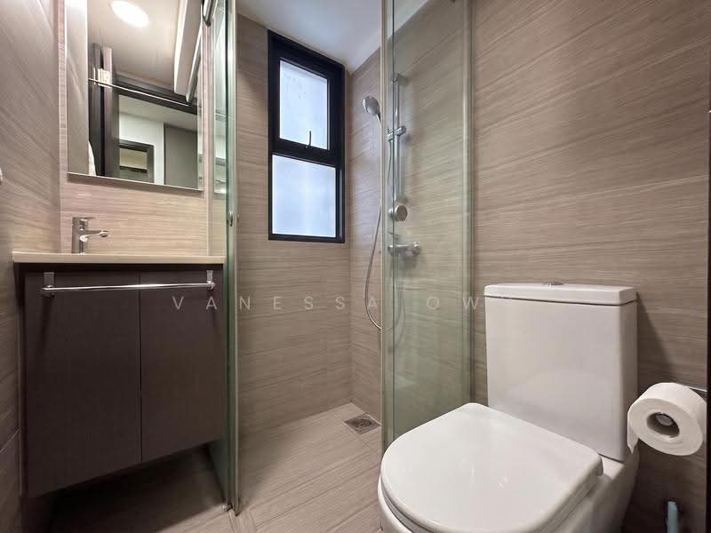 Guillemard Suites, 213 Guillemard Road, Eunos / Geylang / Paya Lebar, 3 Bedrooms, 700 sqft, Condominium For Sale, by Vanessa Owh, 500249415 - Bathroom - PropertyGuru.com.sg