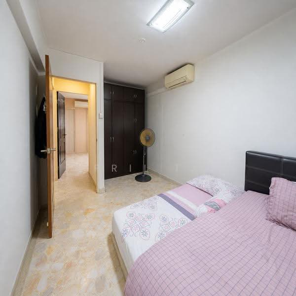 714 Clementi West Street 2, 714 Clementi West Street 2, Buona Vista / West Coast / Clementi New Town, 2 Bedrooms, 721 sqft, HDB Flat For Sale, by April Tai, 500249418 - Bedroom - PropertyGuru.com.sg