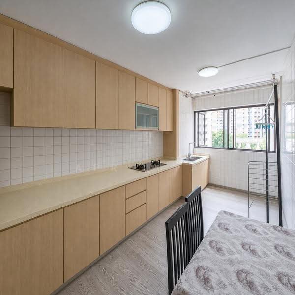 714 Clementi West Street 2, 714 Clementi West Street 2, Buona Vista / West Coast / Clementi New Town, 2 Bedrooms, 721 sqft, HDB Flat For Sale, by April Tai, 500249418 - Kitchen - PropertyGuru.com.sg