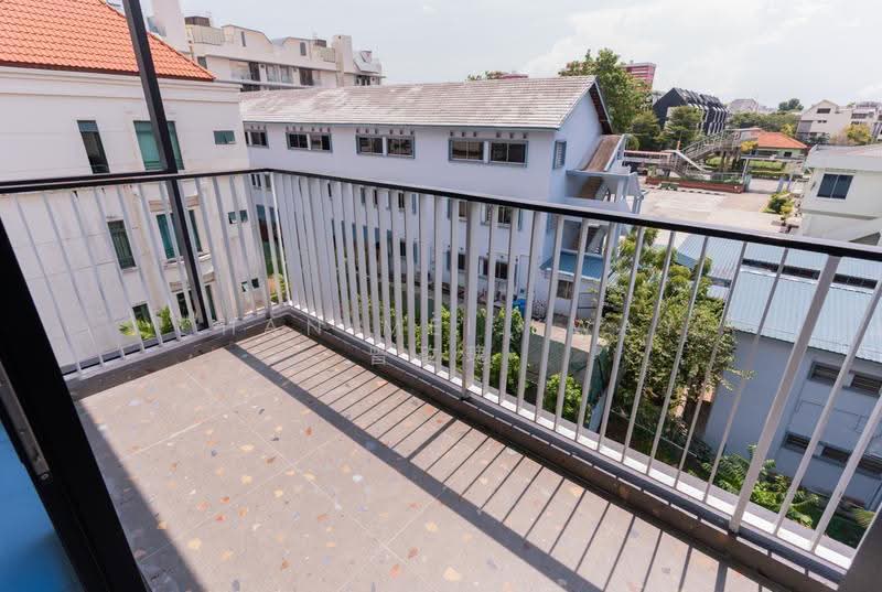 Kovan Jewel, 51 Kovan Road, Hougang / Punggol / Sengkang, 4 Bedrooms, 2,153 sqft, Condominium For Sale, by Chan Mei Kway 曾玫瑰, 500249432 - Balcony - PropertyGuru.com.sg