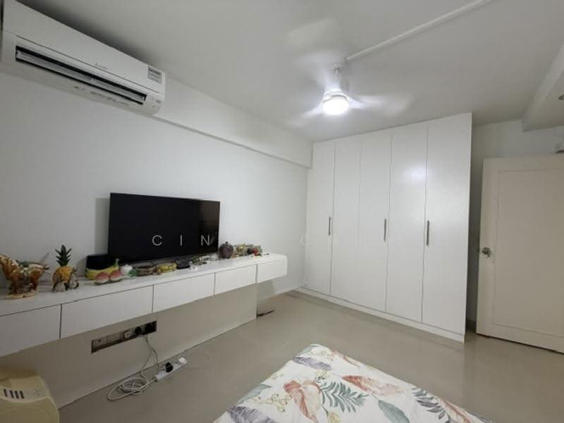 32 Jalan Bukit Ho Swee, 32 Jalan Bukit Ho Swee, Alexandra / Commonwealth, 2 Bedrooms, 732 sqft, HDB Flat For Sale, by Cindy Chew, 500249433 - Bedroom - PropertyGuru.com.sg