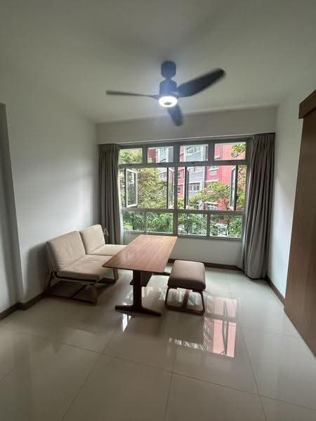 438A Bukit Batok West Avenue 8, 438A Bukit Batok West Avenue 8, Dairy Farm / Bukit Panjang / Choa Chu Kang, 1 Bedroom, 506 sqft, HDB Flat For Sale, by Amy Ho, 500249434 - Living Room - PropertyGuru.com.sg