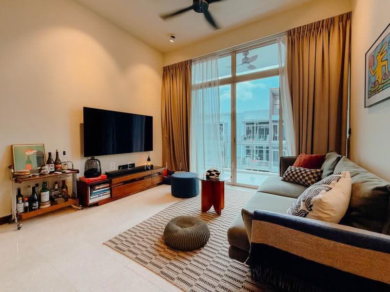 The Greenwich, 15 Seletar Road, Seletar / Yio Chu Kang, 2 Bedrooms, 904 sqft, Condominium For Sale, by Benji Chia, 500249435 - Living Room - PropertyGuru.com.sg