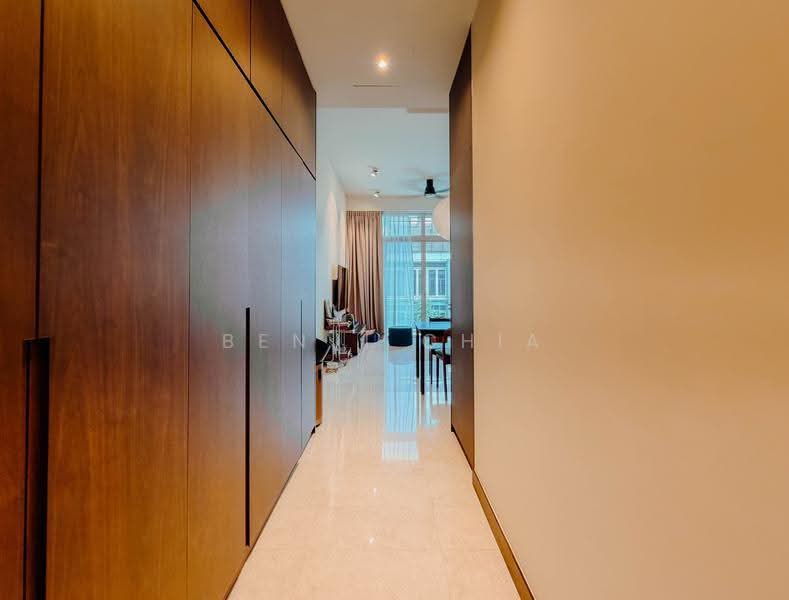 The Greenwich, 15 Seletar Road, Seletar / Yio Chu Kang, 2 Bedrooms, 904 sqft, Condominium For Sale, by Benji Chia, 500249435 - Corridor - PropertyGuru.com.sg