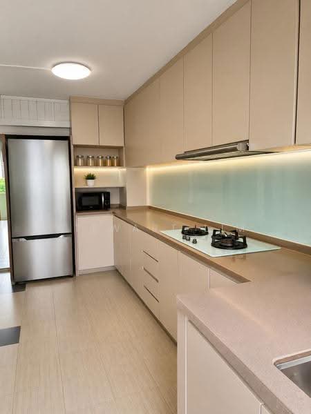 309 Hougang Avenue 5, 309 Hougang Avenue 5, Hougang / Punggol / Sengkang, 2 Bedrooms, 721 sqft, HDB Flat For Rent, by Stewart Lim, 500249442 - Kitchen - PropertyGuru.com.sg
