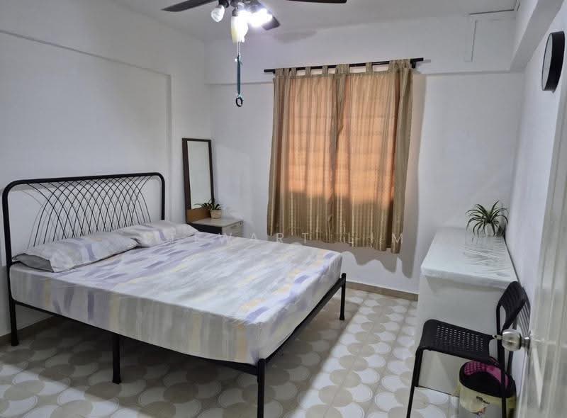 309 Hougang Avenue 5, 309 Hougang Avenue 5, Hougang / Punggol / Sengkang, 2 Bedrooms, 721 sqft, HDB Flat For Rent, by Stewart Lim, 500249442 - Bedroom - PropertyGuru.com.sg
