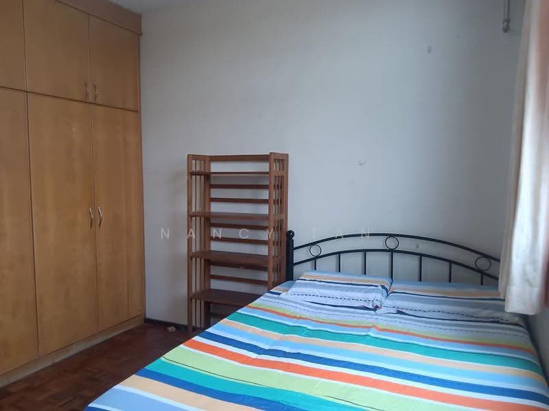 Sherwood Towers, 3 Jalan Anak Bukit, Clementi Park / Upper Bukit Timah, Room Rental, 150 sqft, Apartment For Rent, by Nancy Tan, 500249447 - Bedroom - PropertyGuru.com.sg