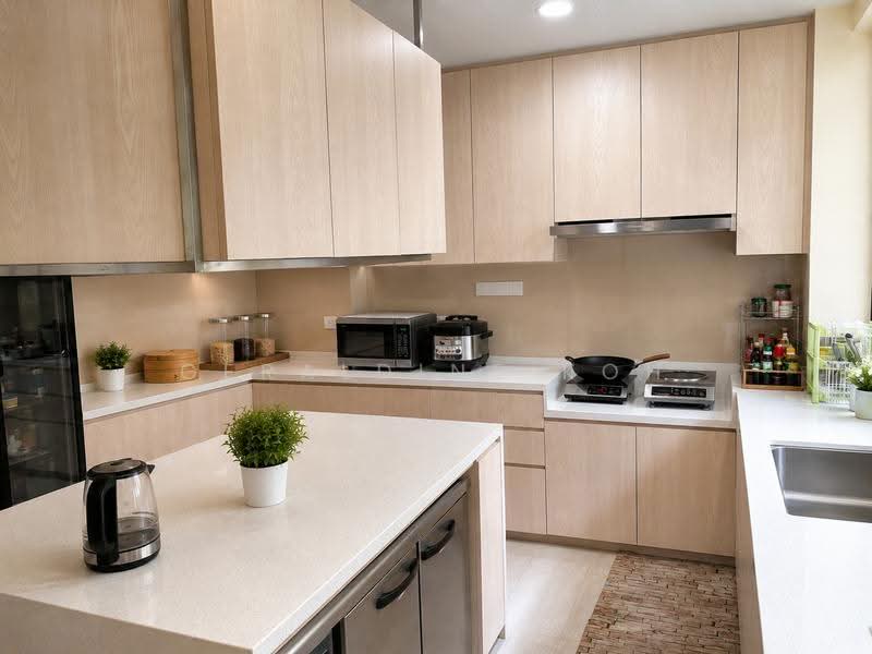 Mera Gardens, Almond Crescent, Dairy Farm / Bukit Panjang / Choa Chu Kang, 5 Bedrooms, 4,617 sqft, Terraced House For Sale, by Geraldine Koh, 500249456 - Kitchen - PropertyGuru.com.sg