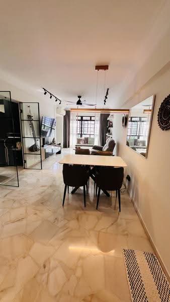 104B Depot Road, 104B Depot Road, Harbourfront / Telok Blangah, 3 Bedrooms, 1,076 sqft, HDB Flat For Sale, by Shahirah Shaik, 500249457 - Living Room - PropertyGuru.com.sg
