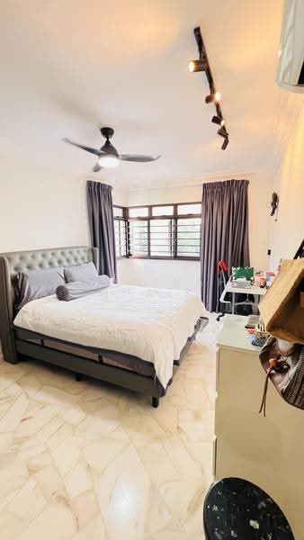 104B Depot Road, 104B Depot Road, Harbourfront / Telok Blangah, 3 Bedrooms, 1,076 sqft, HDB Flat For Sale, by Shahirah Shaik, 500249457 - Bedroom - PropertyGuru.com.sg