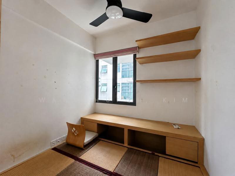Hedges Park Condominium, 87 Flora Drive, Changi Airport / Changi Village, 3 Bedrooms, 1,001 sqft, Condominium For Sale, by Wang Huiqi, Kim, 500249469 - Common Bedroom - PropertyGuru.com.sg