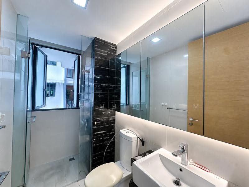 Hedges Park Condominium, 87 Flora Drive, Changi Airport / Changi Village, 3 Bedrooms, 1,001 sqft, Condominium For Sale, by Wang Huiqi, Kim, 500249469 - Bathroom - PropertyGuru.com.sg
