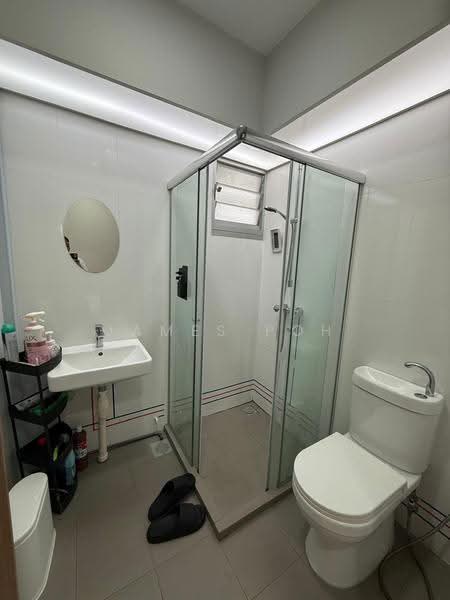 152C Bedok South Road, 152C Bedok South Road, Bedok / Upper East Coast, 3 Bedrooms, 1,001 sqft, HDB Flat For Rent, by James Poh, 500249475 - Bathroom - PropertyGuru.com.sg