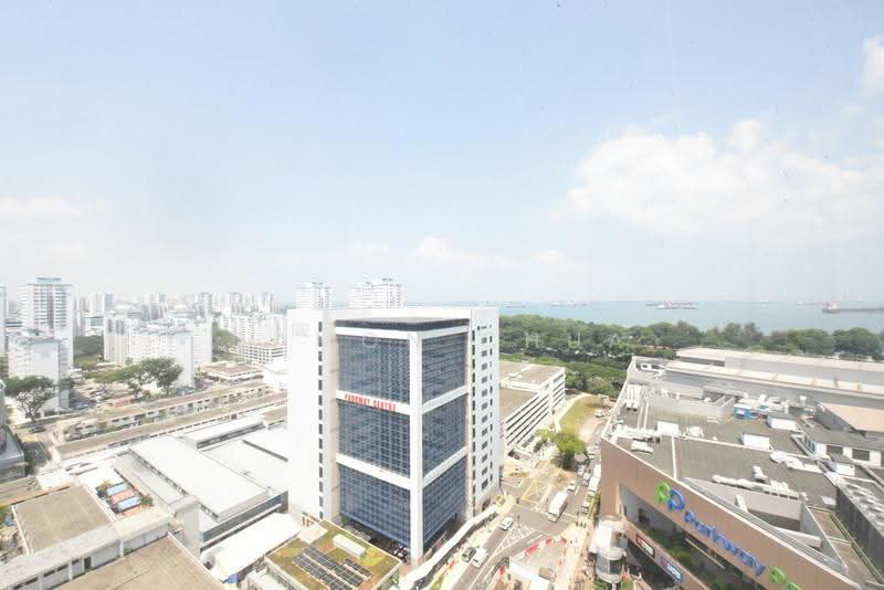 Parkway Centre, 1 Marine Parade Central, East Coast / Marine Parade, 1,000 sqft, Mall Shop For Rent, by Damon Chua, 500249478 - Exterior - CommercialGuru.com.sg