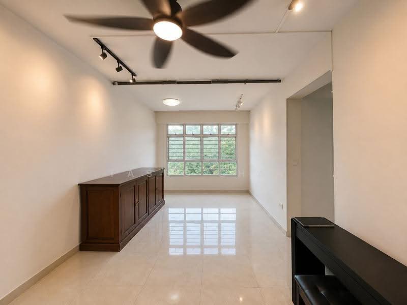 488C Choa Chu Kang Avenue 5, 488C Choa Chu Kang Avenue 5, Dairy Farm / Bukit Panjang / Choa Chu Kang, 3 Bedrooms, 1,001 sqft, HDB Flat For Sale, by Tasso Chan, 500249485 - Living Room - PropertyGuru.com.sg