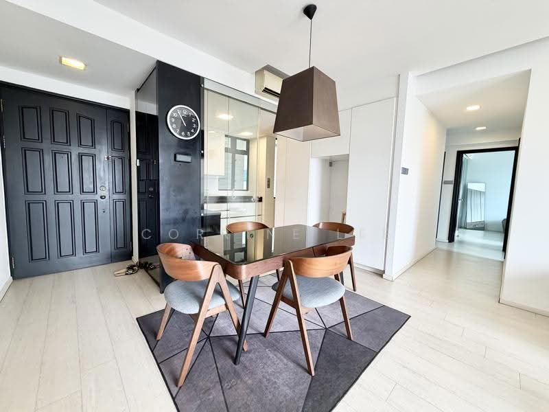 Spring Grove, 53 Grange Road, Tanglin / Holland / Bukit Timah, 2 Bedrooms, 1,012 sqft, Condominium For Sale, by Corrine Lee, 500249487 - Dining Room - PropertyGuru.com.sg