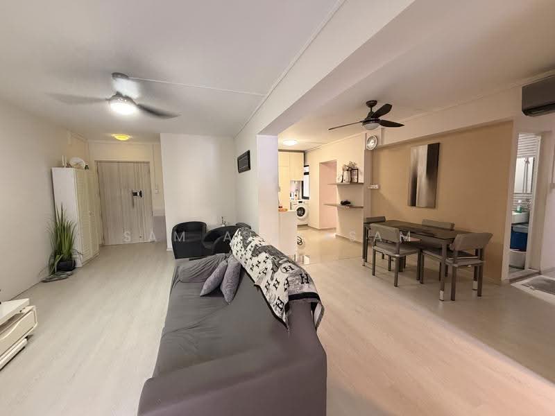 763 Woodlands Avenue 6, 763 Woodlands Avenue 6, Admiralty / Woodlands, 4 Bedrooms, 1,313 sqft, HDB Flat For Sale, by Sam Alakasam, 500249491 - Living Room - PropertyGuru.com.sg