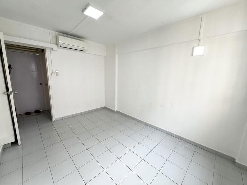 437 Yishun Avenue 6, 437 Yishun Avenue 6, Sembawang / Yishun, Room Rental, 150 sqft, HDB Flat For Rent, by Sani Faisal, 500249492 - Interior - PropertyGuru.com.sg