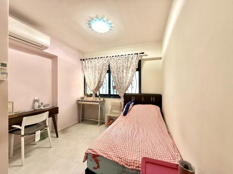 202 Compassvale Drive, 202 Compassvale Drive, Hougang / Punggol / Sengkang, 3 Bedrooms, 915 sqft, HDB Flat For Sale, by Irfan Farihin, 500249495 - Bedroom - PropertyGuru.com.sg
