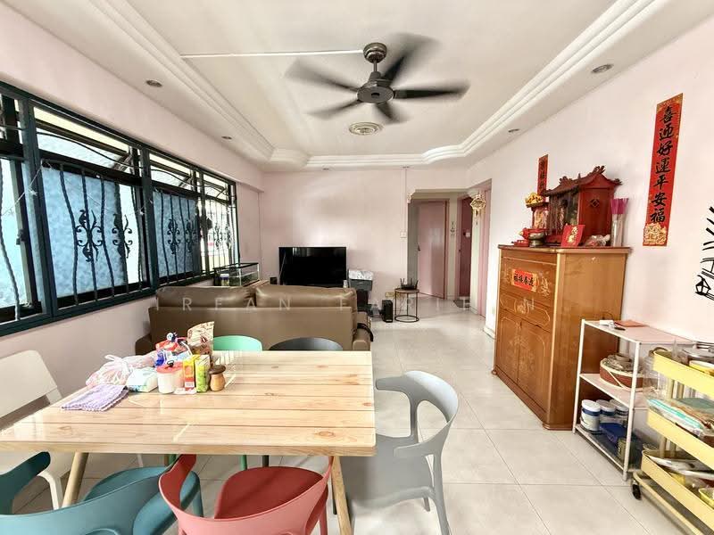 202 Compassvale Drive, 202 Compassvale Drive, Hougang / Punggol / Sengkang, 3 Bedrooms, 915 sqft, HDB Flat For Sale, by Irfan Farihin, 500249495 - Living Room - PropertyGuru.com.sg