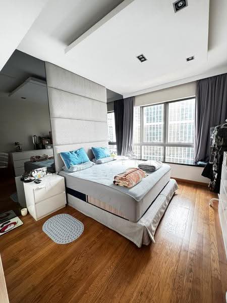 One Shenton, 1 Shenton Way, Boat Quay / Raffles Place / Marina, 3 Bedrooms, 1,604 sqft, Condominium For Sale, by Vincent Kwang, 500249499 - Bedroom - PropertyGuru.com.sg