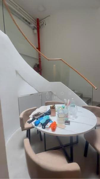 17 HONGKONG STREET, 17, Boat Quay / Raffles Place / Marina, 1,403 sqft, Shop / Shophouse For Rent, by Ssharon Loh, 500249501 - CommercialGuru.com.sg