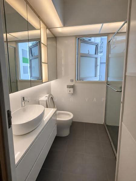 620A Tampines Street 61, 620A Tampines Street 61, Pasir Ris / Tampines, 3 Bedrooms, 1,216 sqft, HDB Flat For Sale, by Carmen Yap, 500249511 - Bathroom - PropertyGuru.com.sg