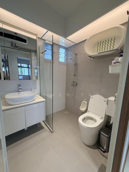 620A Tampines Street 61, 620A Tampines Street 61, Pasir Ris / Tampines, 3 Bedrooms, 1,216 sqft, HDB Flat For Sale, by Carmen Yap, 500249511 - Bathroom - PropertyGuru.com.sg