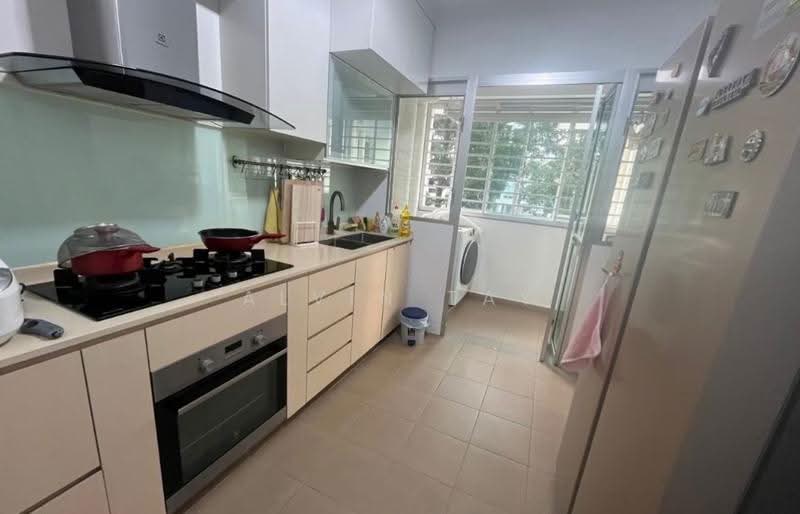 70 Telok Blangah Heights, 70 Telok Blangah Heights, Harbourfront / Telok Blangah, Room Rental, 120 sqft, HDB Flat For Rent, by Alvin Tay, 500249536 - Kitchen - PropertyGuru.com.sg