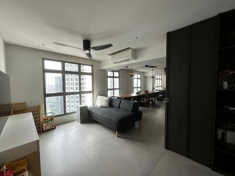 30 Margaret Drive, 30 Margaret Drive, Alexandra / Commonwealth, 1 Bedroom, 667 sqft, HDB Flat For Sale, by Shaun Leong, 500249590 - Living Room - PropertyGuru.com.sg