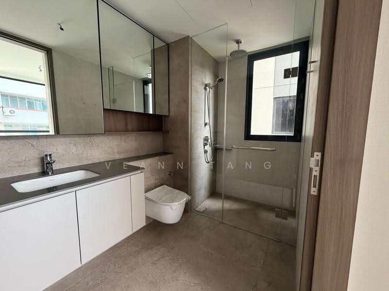 Norwood Grand, 10 Champions Way, Admiralty / Woodlands, 3 Bedrooms, 872 sqft, Condominium For Rent, by Veann Tang, 500249595 - Bathroom - PropertyGuru.com.sg