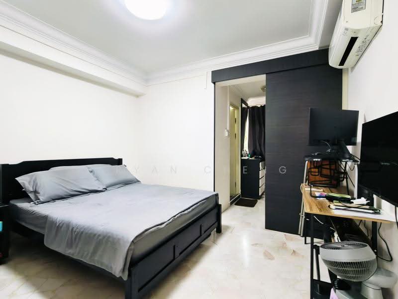 432 Hougang Avenue 6, 432 Hougang Avenue 6, Hougang / Punggol / Sengkang, 3 Bedrooms, 1,130 sqft, HDB Flat For Sale, by Bryan Cheng, 500249600 - Bedroom - PropertyGuru.com.sg