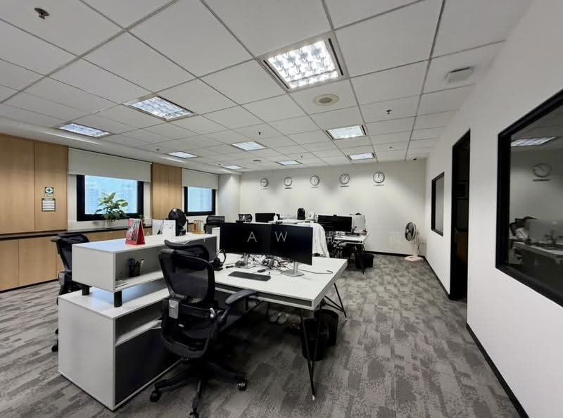 ORCHARD | Well Fitted Office | Sheltered to MRT Station |, Orchard MRT, Orchard / River Valley, 2,056 sqft, Office For Rent, by Amy Aw 胡嘉薇, 500249606 - CommercialGuru.com.sg