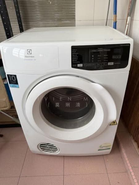 4 Lorong Lew Lian, 4 Lorong Lew Lian, Hougang / Punggol / Sengkang, Room Rental, 150 sqft, HDB Flat For Rent, by Vivien Mok (莫琍清), 500249607 - PropertyGuru.com.sg