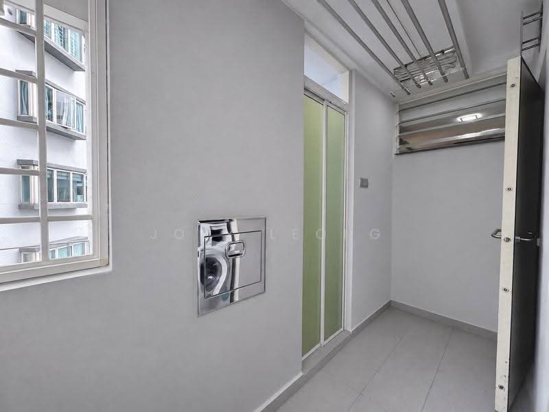 Rio Vista, 24 Upper Serangoon View, Hougang / Punggol / Sengkang, 3 Bedrooms, 1,249 sqft, Condominium For Sale, by Joey Leong, 500249612 - Yard with WC and Household Shelter - PropertyGuru.com.sg