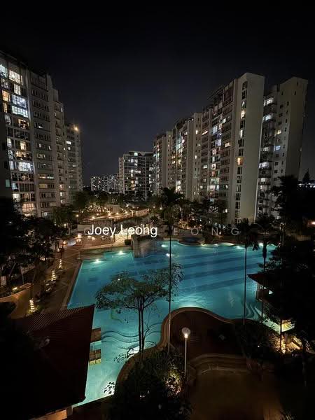 Rio Vista, 24 Upper Serangoon View, Hougang / Punggol / Sengkang, 3 Bedrooms, 1,249 sqft, Condominium For Sale, by Joey Leong, 500249612 - Night view from the unit - PropertyGuru.com.sg