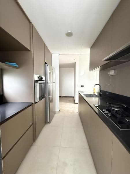 Royalgreen, 2 Anamalai Avenue, Tanglin / Holland / Bukit Timah, 3 Bedrooms, 1,006 sqft, Condominium For Rent, by Linda Foo, 500249615 - PropertyGuru.com.sg