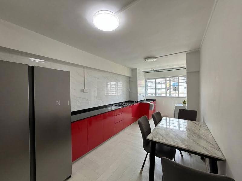 102 Aljunied Crescent, 102 Aljunied Crescent, Eunos / Geylang / Paya Lebar, 2 Bedrooms, 721 sqft, HDB Flat For Sale, by Nicholas Lim, 500249620 - Kitchen - PropertyGuru.com.sg