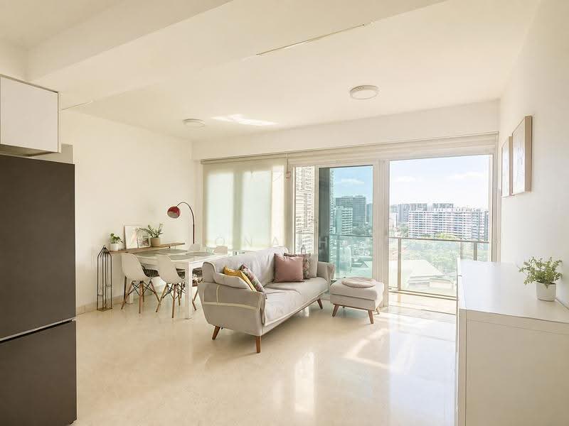 Eight Riversuites, 2 Whampoa East, Balestier / Toa Payoh, 2 Bedrooms, 840 sqft, Condominium For Sale, by Fiona Han, 500249635 - Living Room - PropertyGuru.com.sg